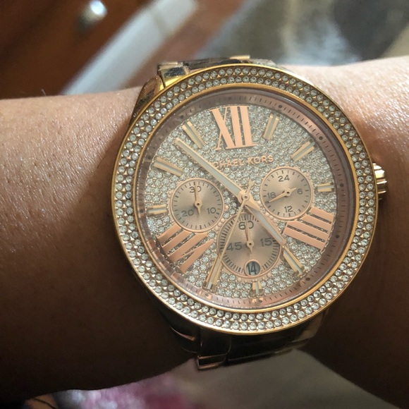 Michael Kors two tone watch - Picture 2 of 5
